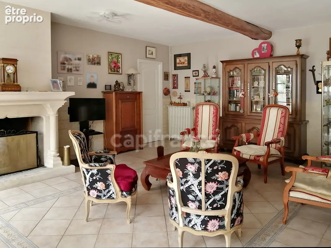 Maison à NOYERS-SUR-CHER