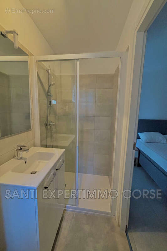 Appartement à LECCI