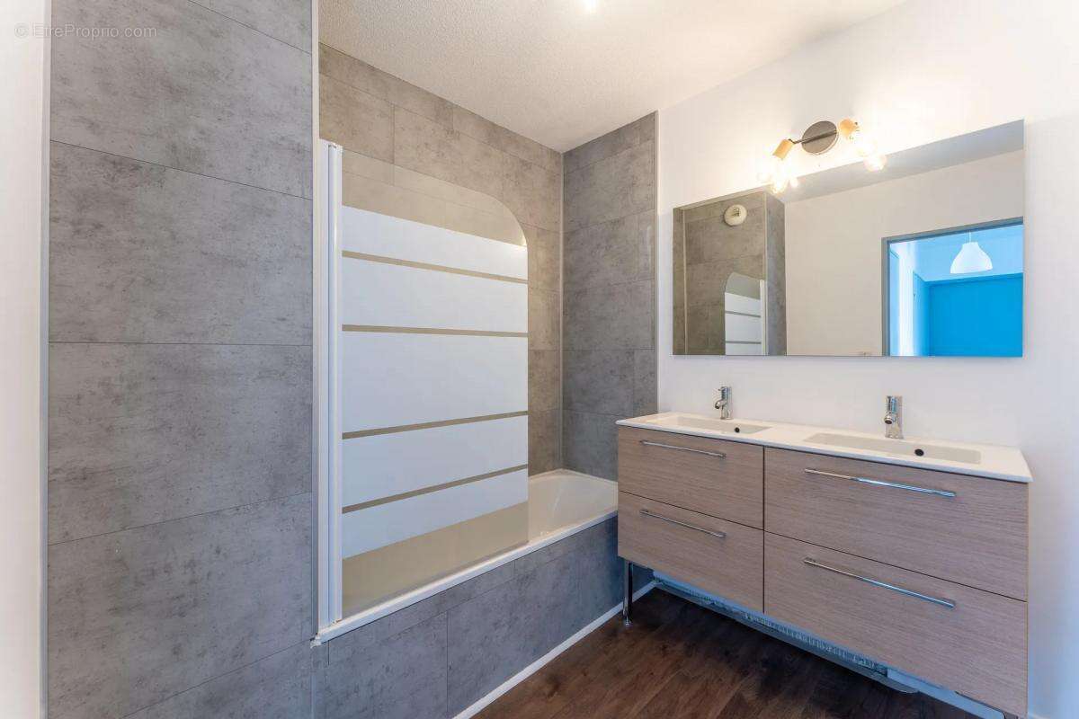 Appartement à LE BARP