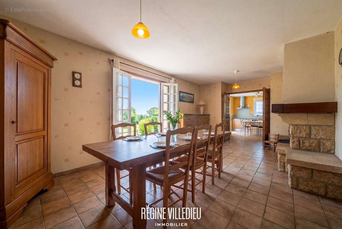 Maison à ACQUEVILLE