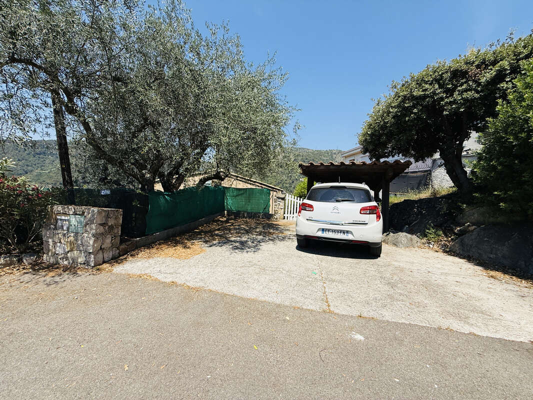Maison individuelle 106 m2   Drap (06340) - photo 13