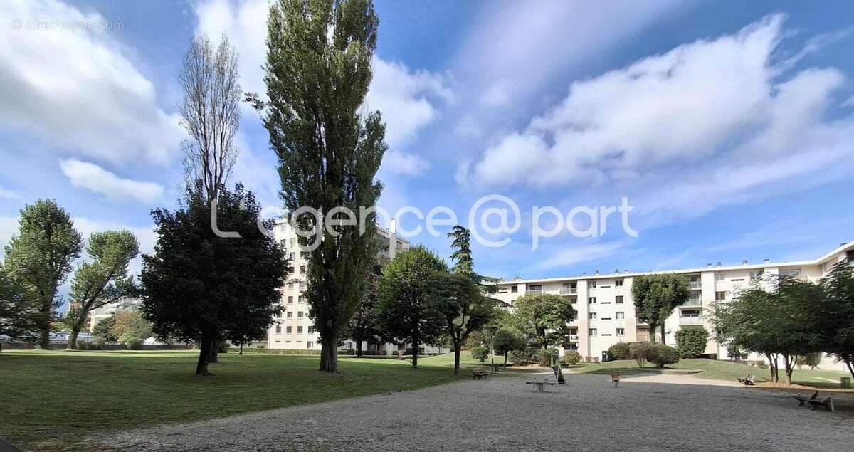 Appartement à ECHIROLLES