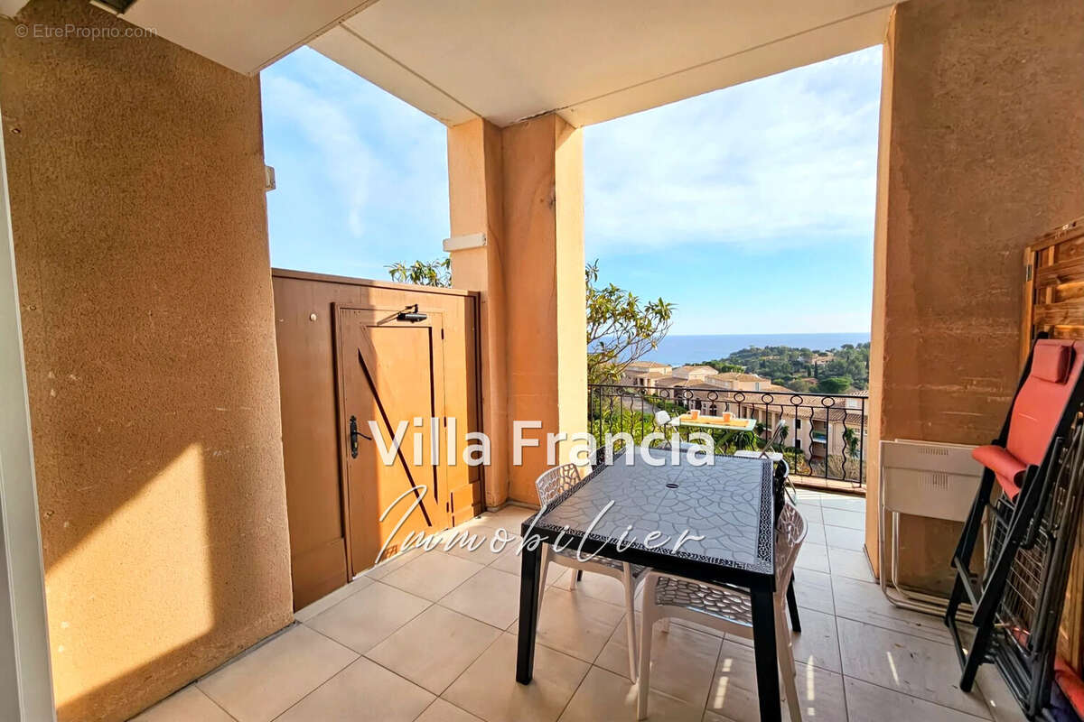 Appartement à SAINT-RAPHAEL