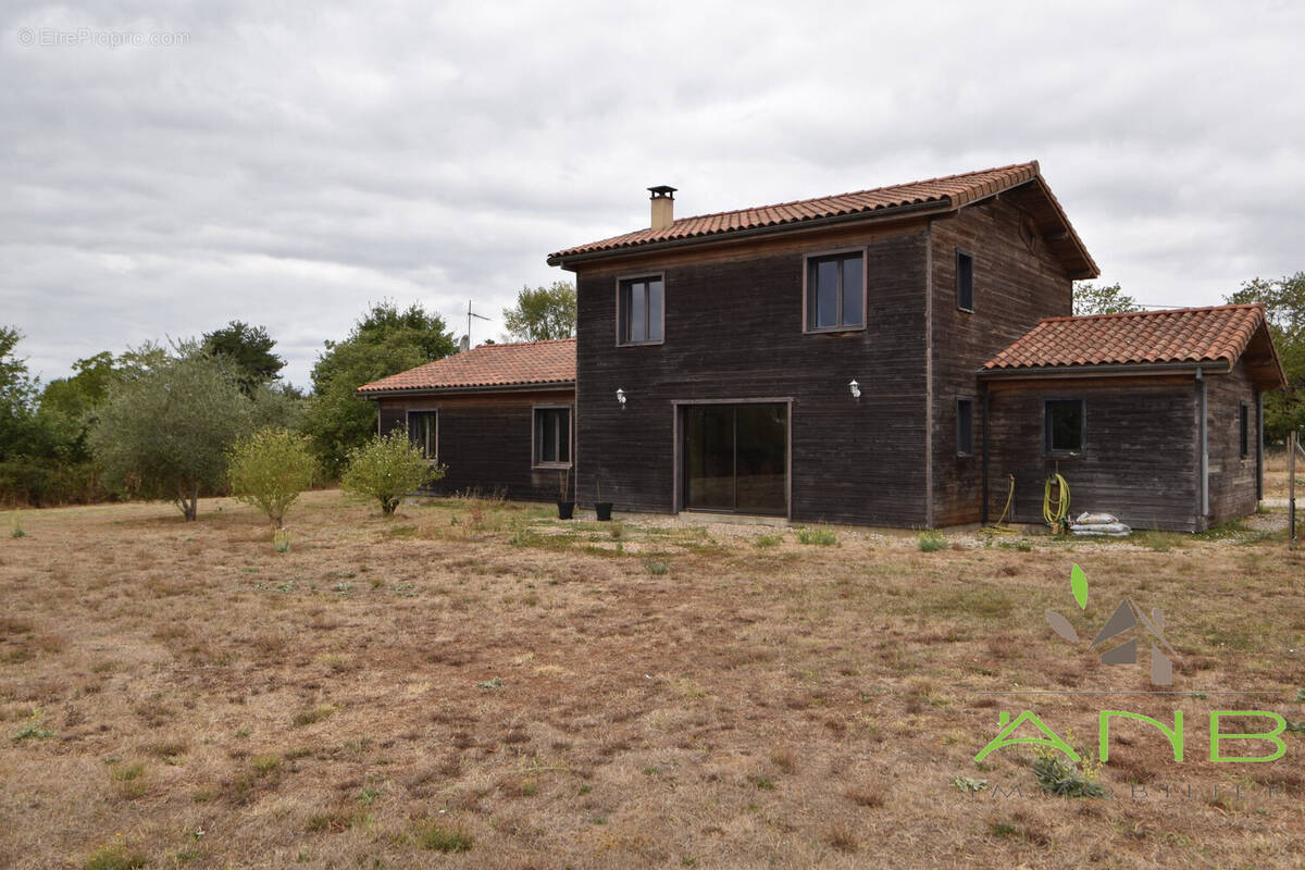 Maison à SAINT-SORNIN