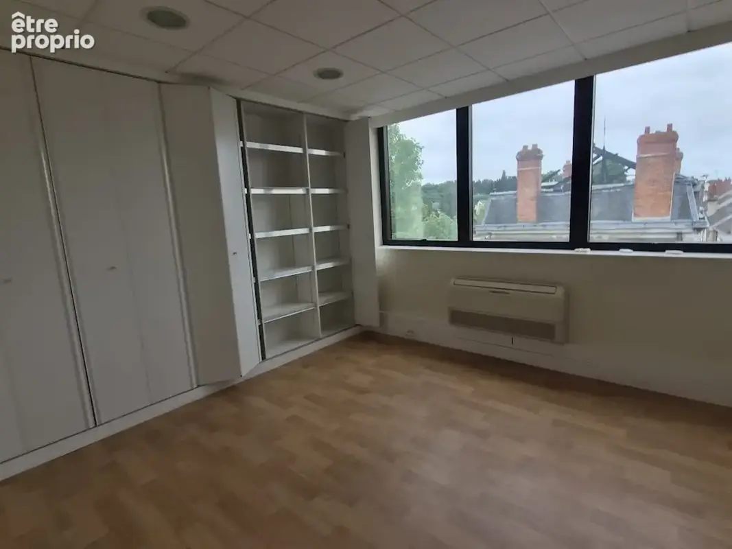 Commerce 80 m² à vendre à Montargis (45200) - photo 3