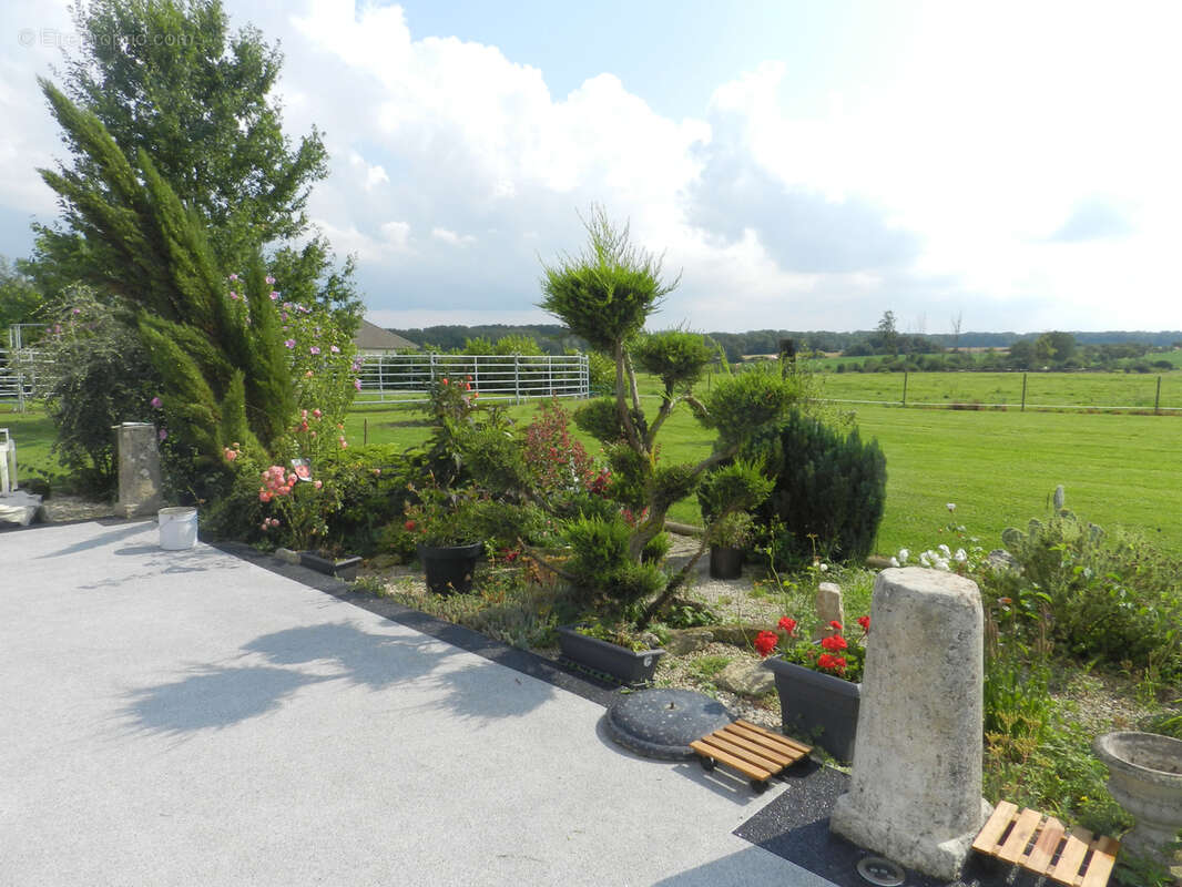 Maison à LAUBRESSEL