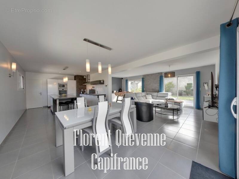 Maison à BENY-SUR-MER