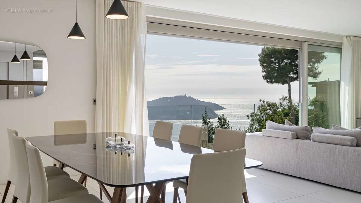 Maison à VILLEFRANCHE-SUR-MER