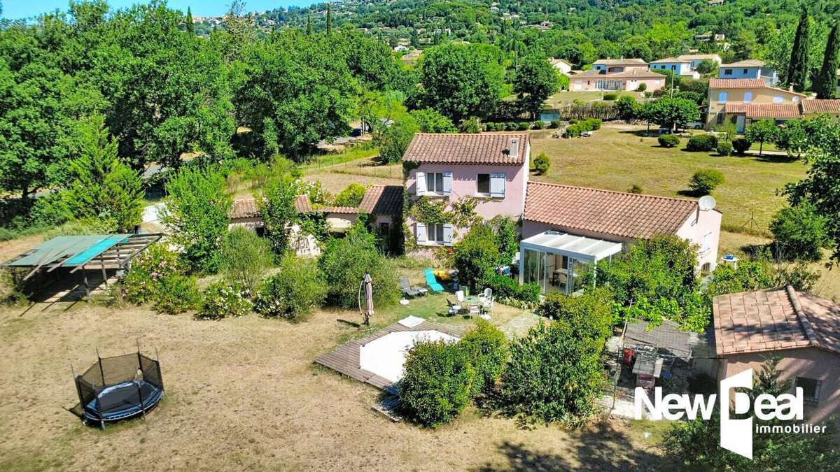 Maison à MONTAUROUX