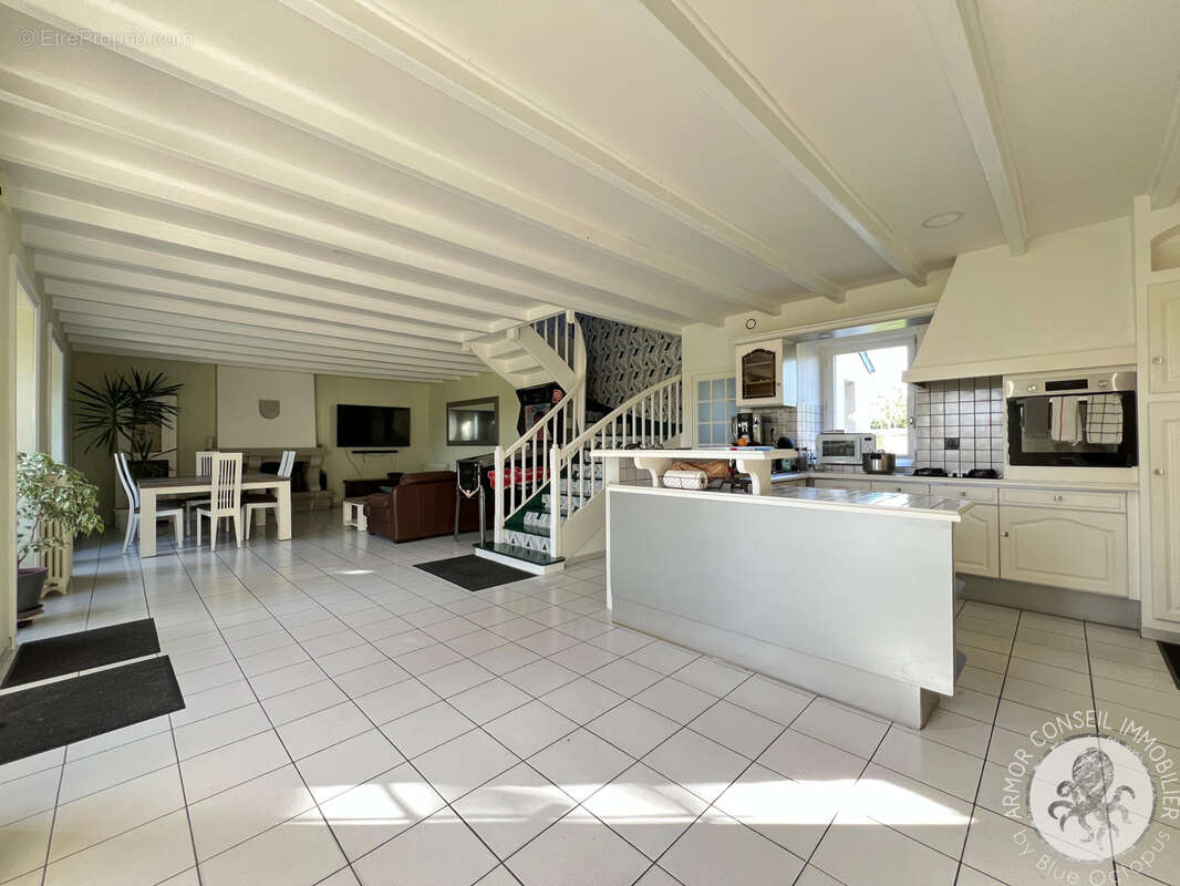 Maison à PLESSIX-BALISSON