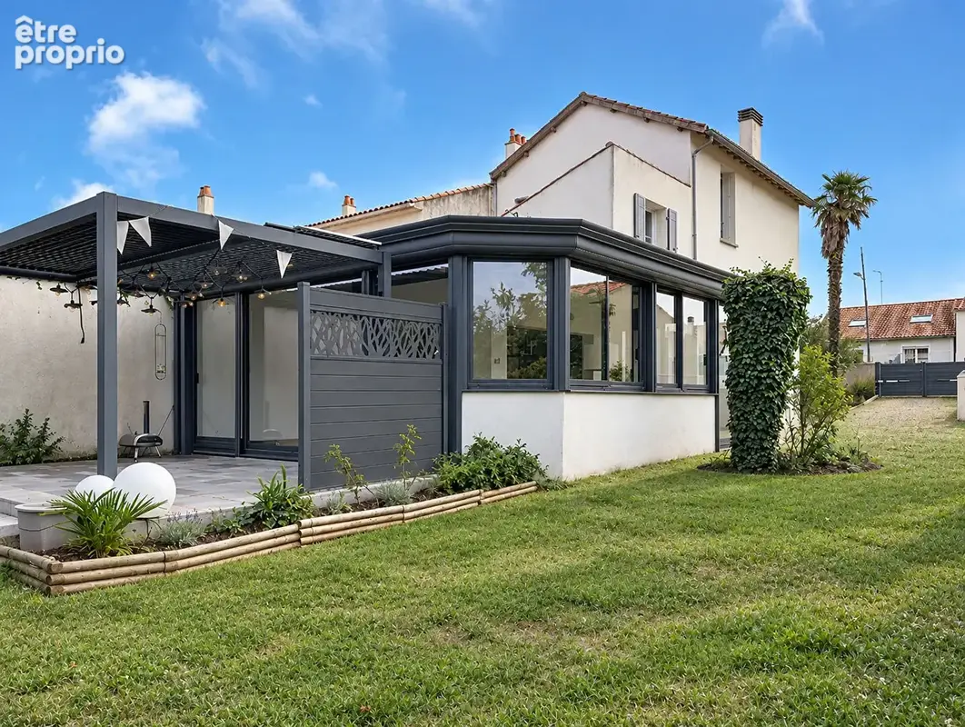 Villa de caractère 4 pièces 133.6 m2 - photo 2