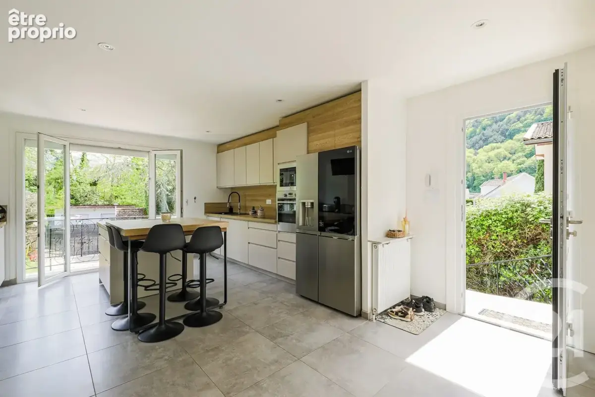 Maison 8 pièces 184 m² à vendre à Veurey-Voroize (38113) - photo 24