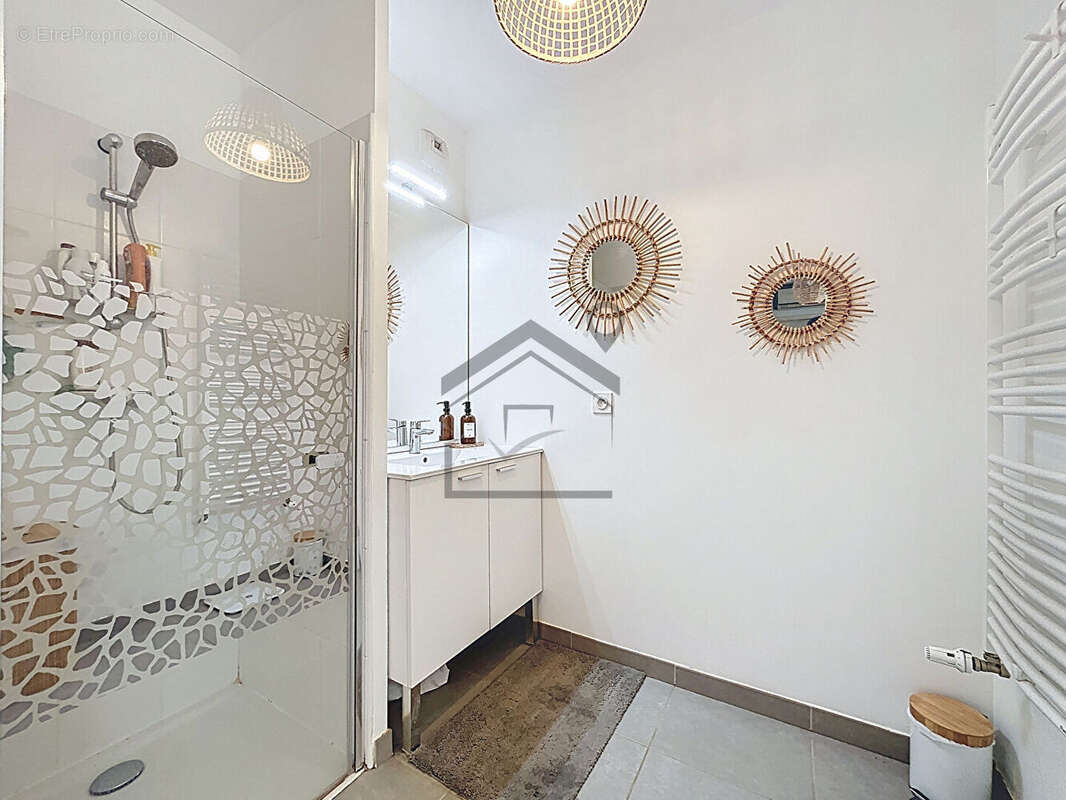 Appartement à VITROLLES