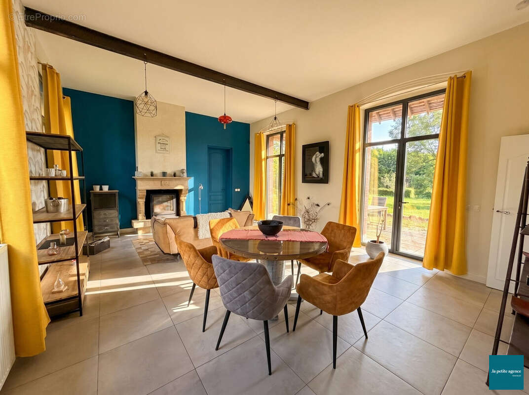 Maison à LE BENY-BOCAGE