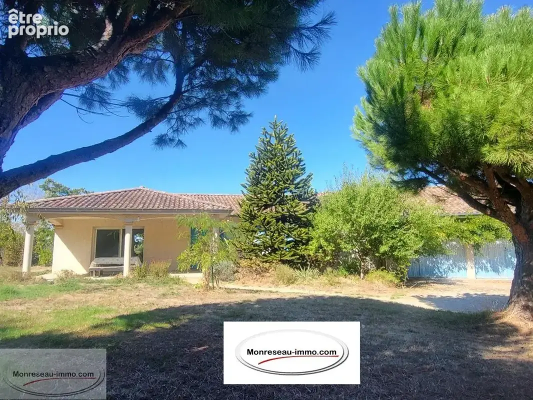 Photo Maison à Saint-Etienne-Sur-Reyssouze au prix de 262 500€