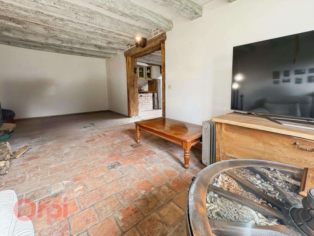 Maison à LA FERTE-IMBAULT