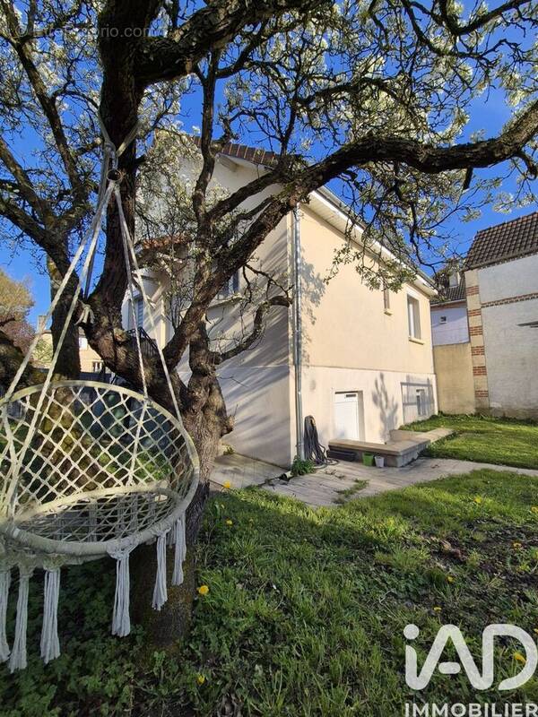 Photo 1 - Maison à TROYES