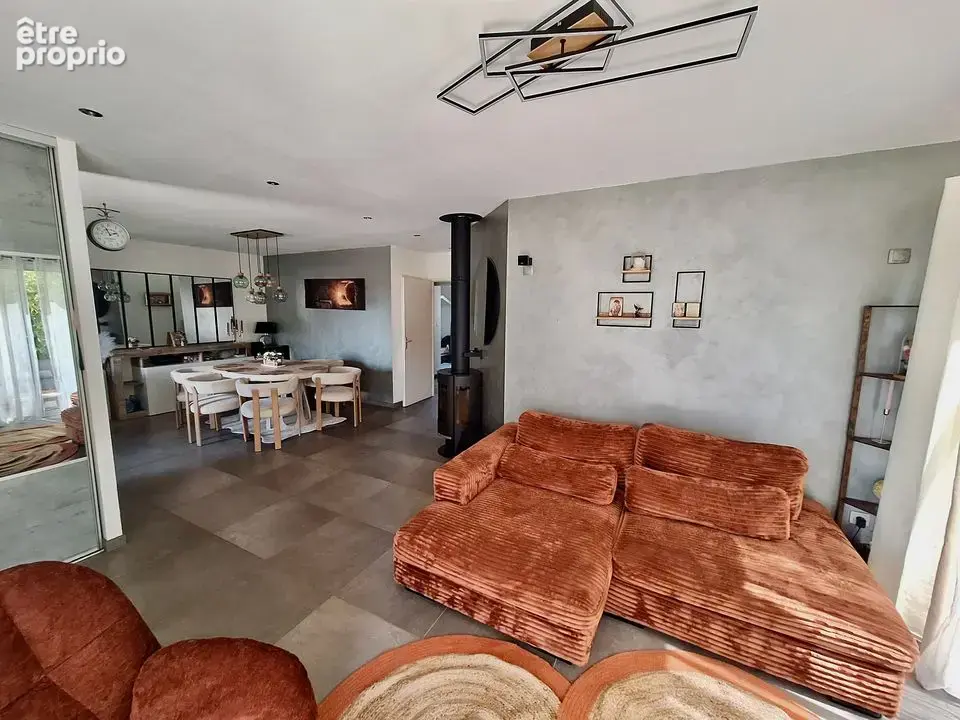 Maison 5 pièces 103 m² à vendre à Chateauneuf-Sur-Isere (26300) - photo 3