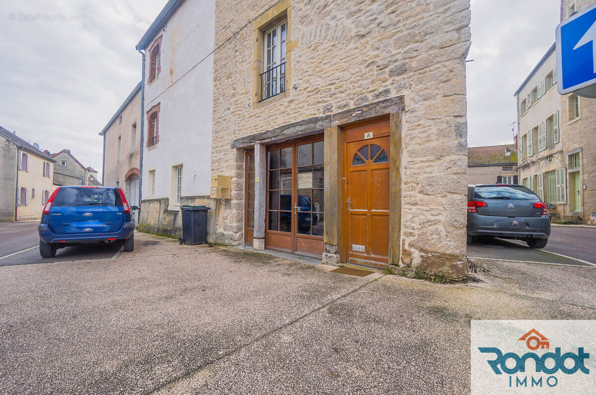 Appartement à GEMEAUX