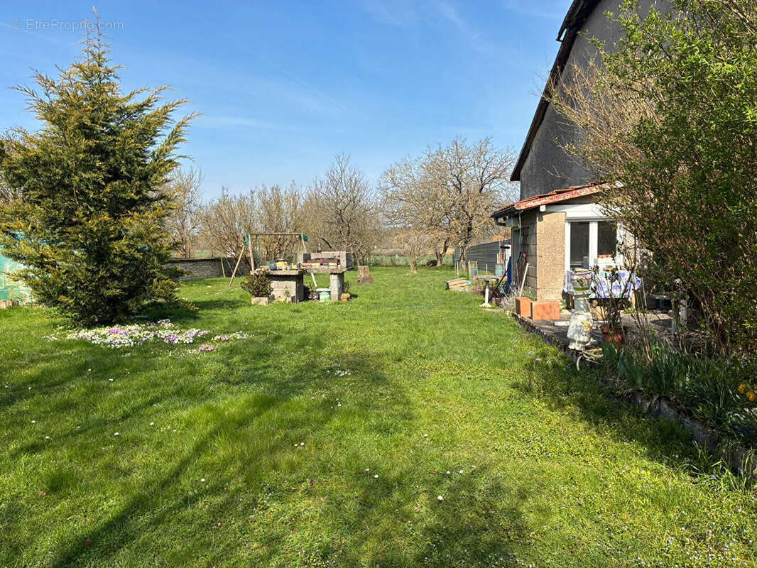 Maison à VOMECOURT