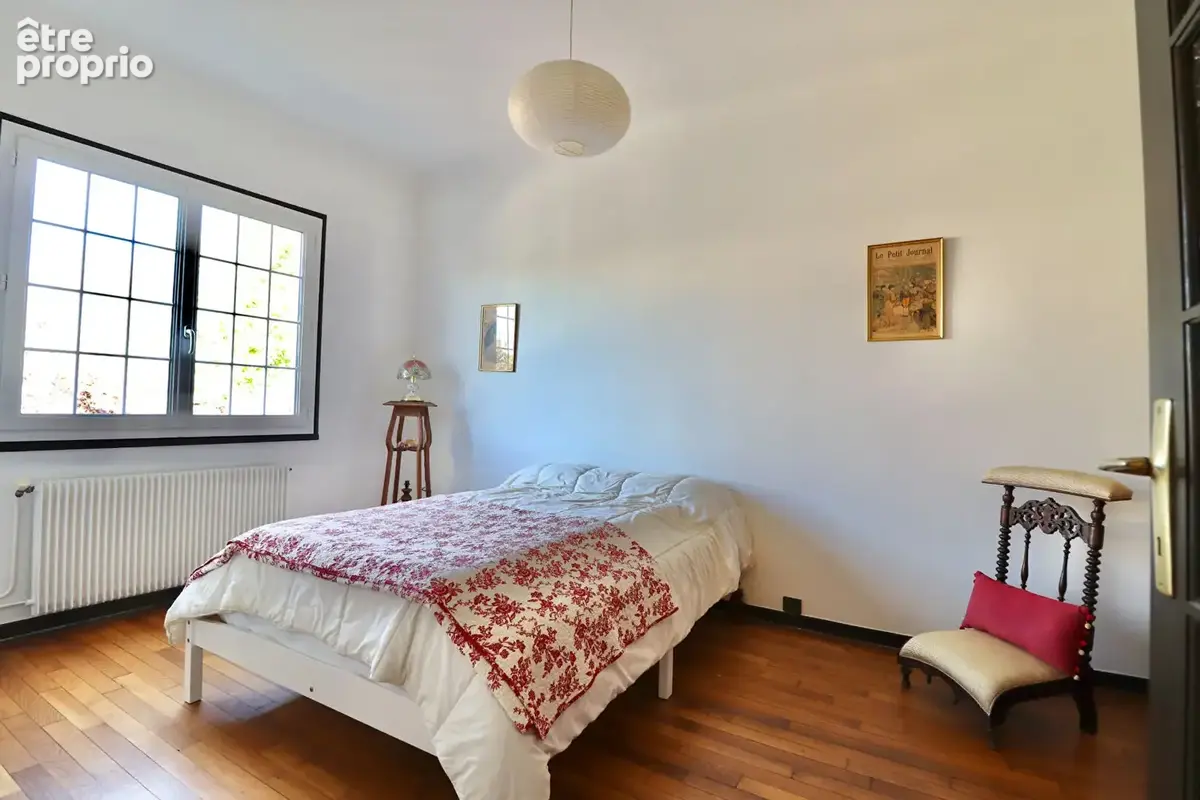 Maison 6 pièces 150 m2 habitable & 200 m2 au sol - VITRY SUR SEINE COTEAU-MALASSIS - photo 13