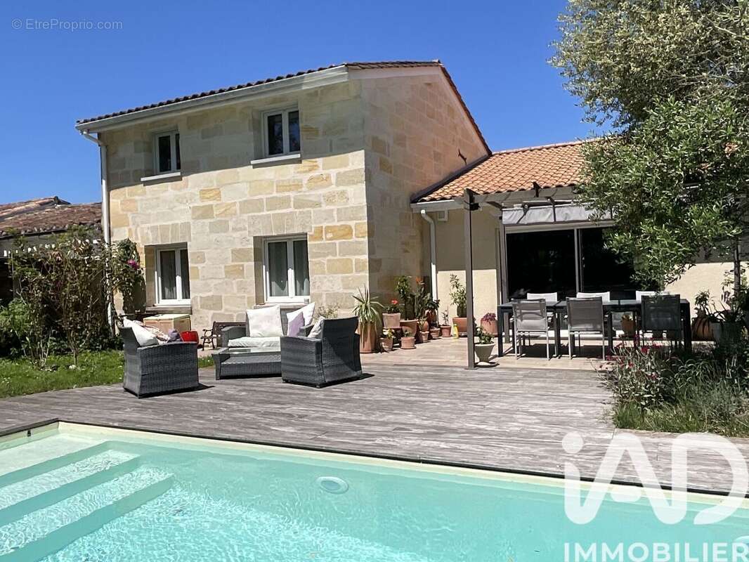 Photo 2 - Maison à PAREMPUYRE