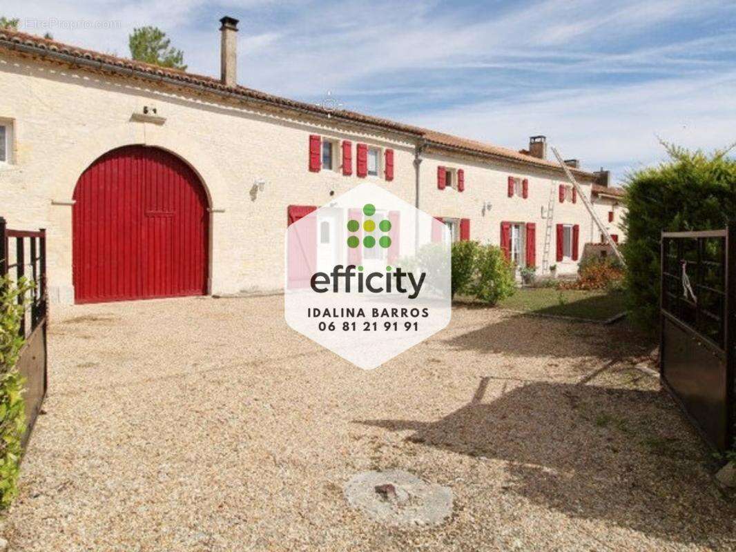 Maison à ROMAZIERES