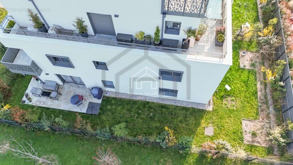 Appartement à DIVONNE-LES-BAINS