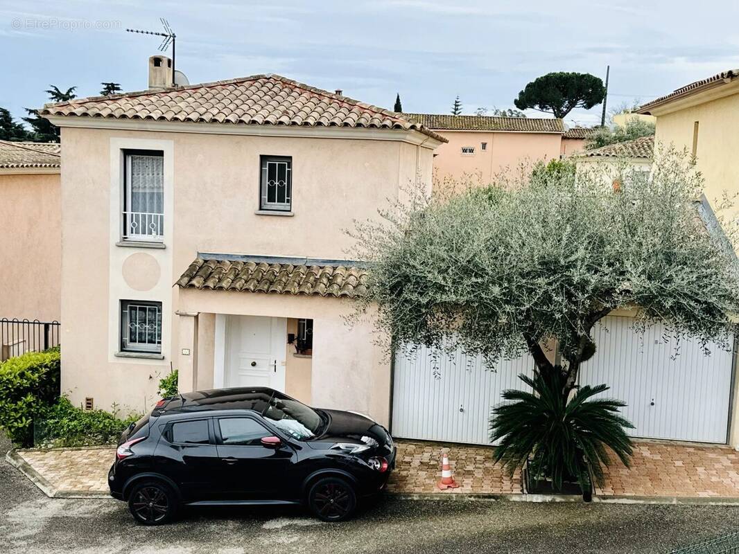 Maison à LE CANNET