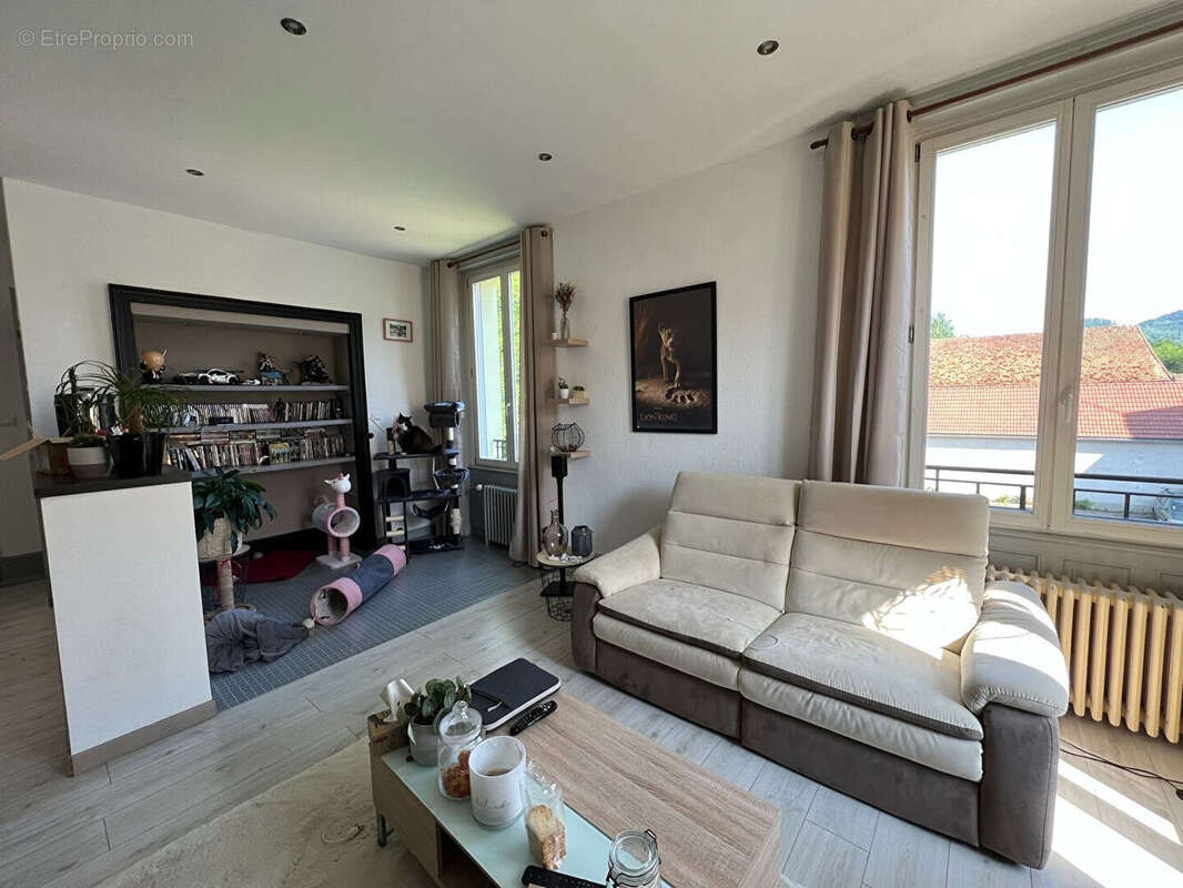 Appartement à RUPT-SUR-MOSELLE