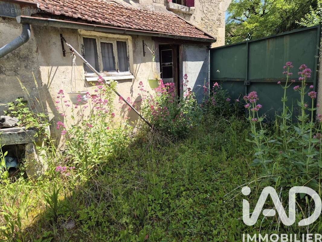 Maison 115 m² à Asnieres-En-Montagne  - photo 5