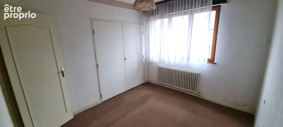 Maison a renover - 3 chambres + combles amenageables - photo 9