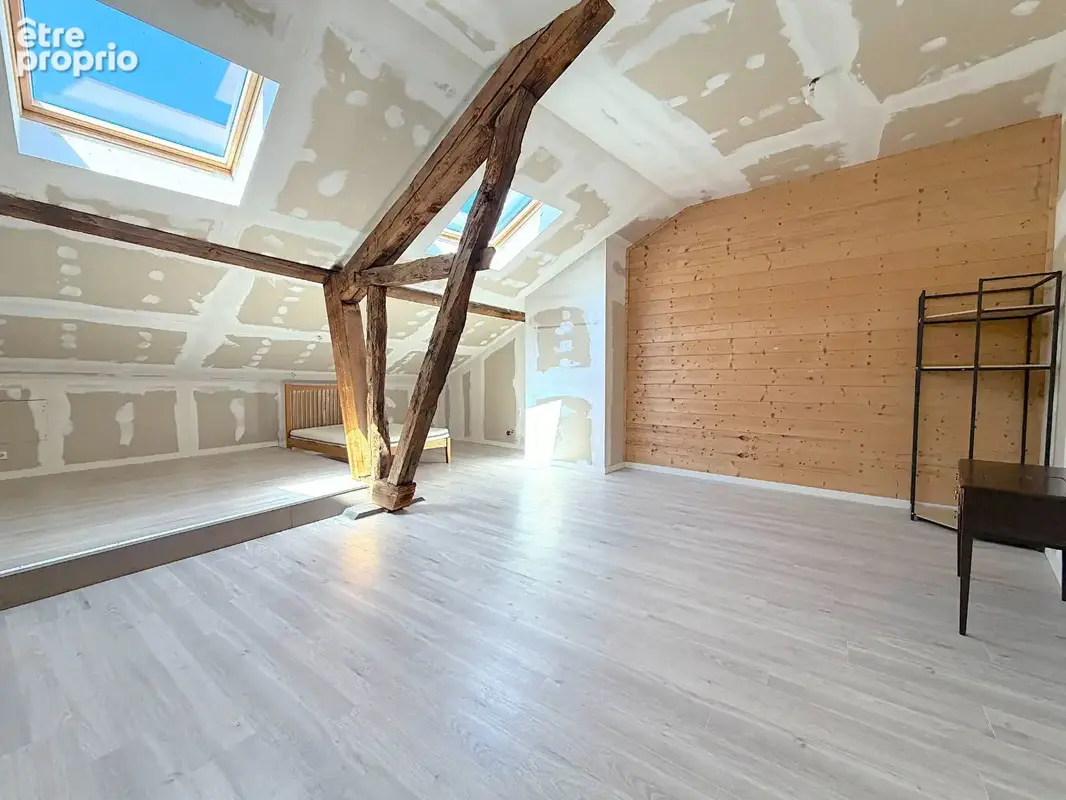 Jolie maison de village 192 m² avec jardin et vue Rhône - photo 6