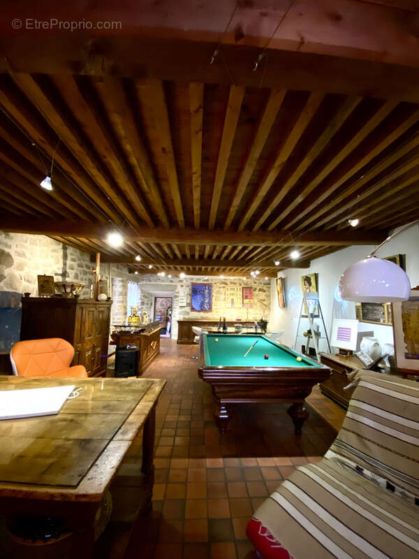 Maison à MONTPEYROUX