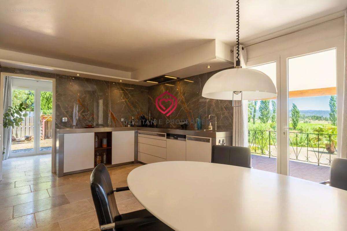 Villa d'exception avec gîte indépendant, piscine privée et prestations haut de gamme à Pépieux - photo 9