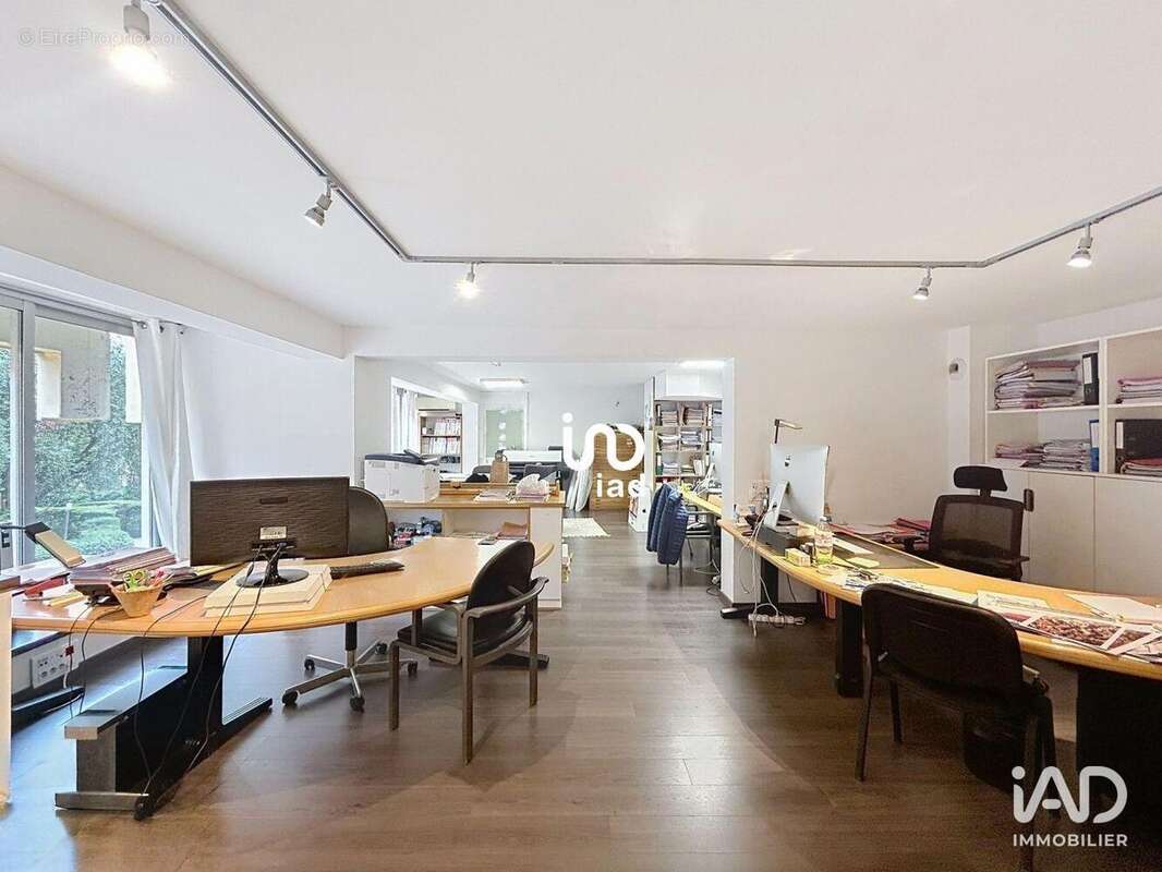 Photo 2 - Commerce à MENTON