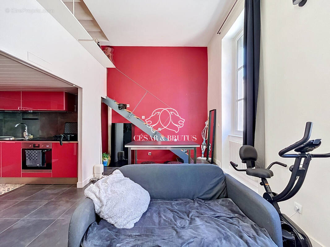 Appartement à LYON-9E