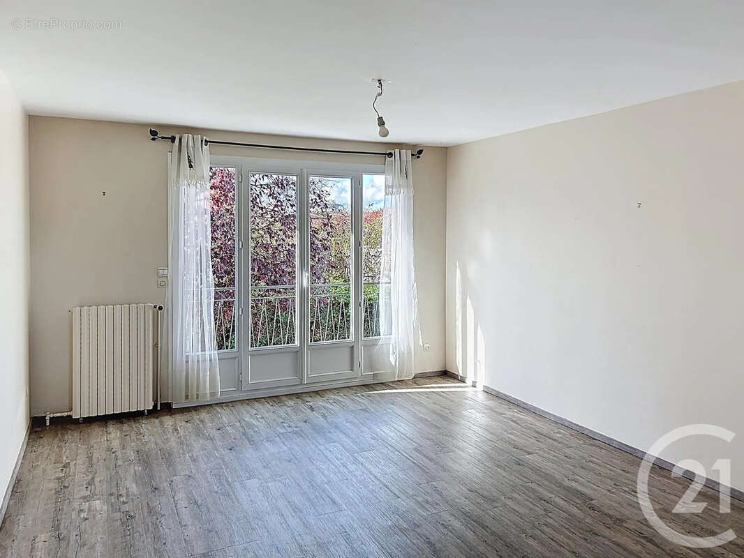 Maison à SAINT-GEORGES-SUR-BAULCHE