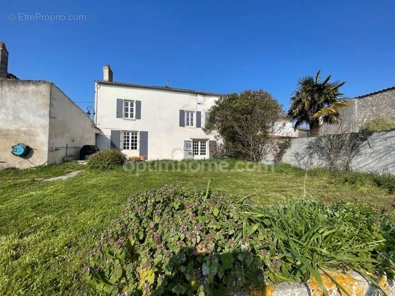 Maison à LA ROCHELLE