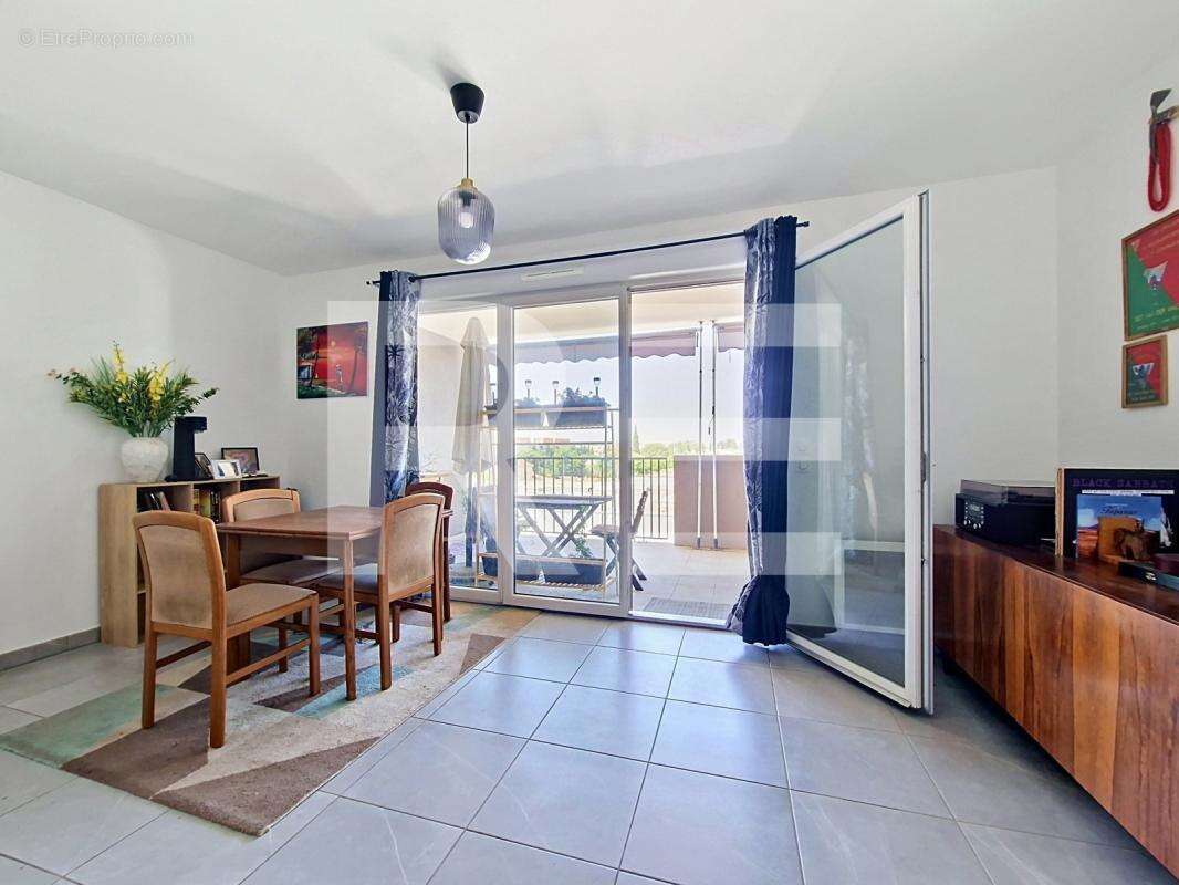 Appartement à ARLES
