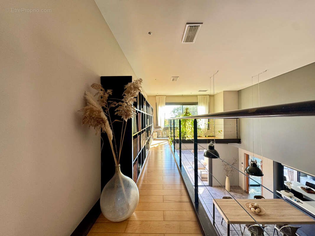 Maison à VAILHAUQUES