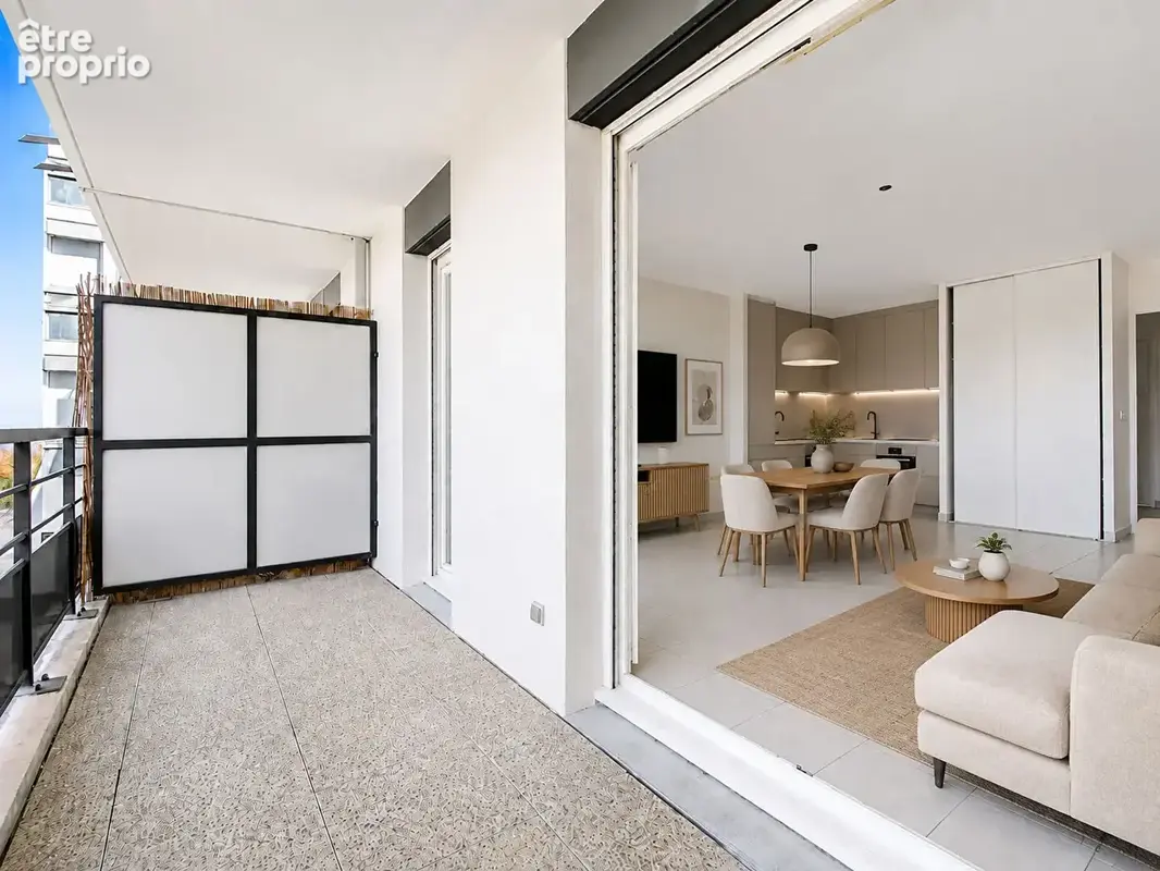 Appartement  avec terrasse en hyper-Centre de Meyzieu. - photo 5
