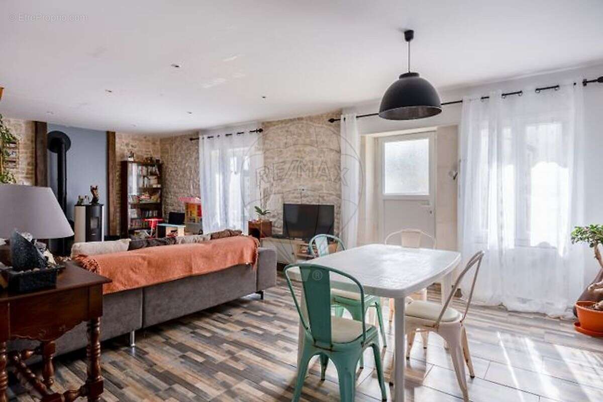 Maison à PUILBOREAU