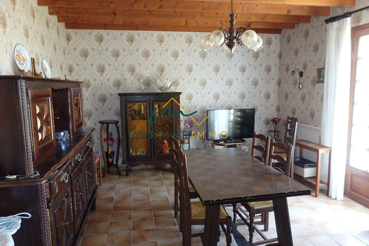 Maison à LE MAS-D'AGENAIS