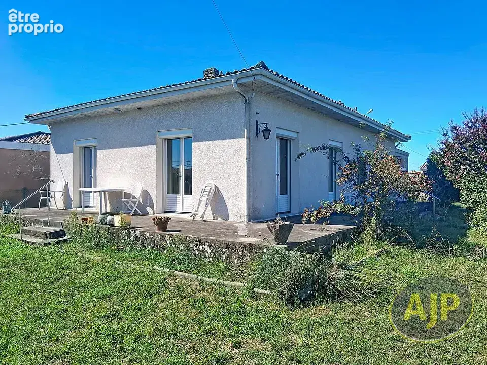 Photo Maison à Pauillac au prix de 236 000€