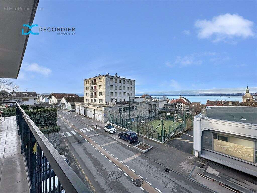 Appartement à EVIAN-LES-BAINS