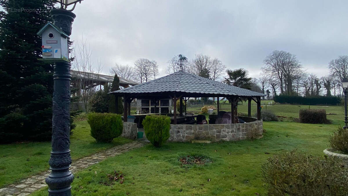 Maison à BLOSSEVILLE