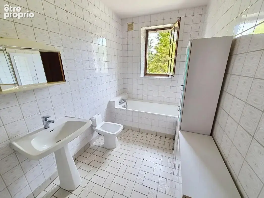 Maison 5 pièces 170 m² à vendre à Saint-Denis-De-Jouhet (36230) - photo 15