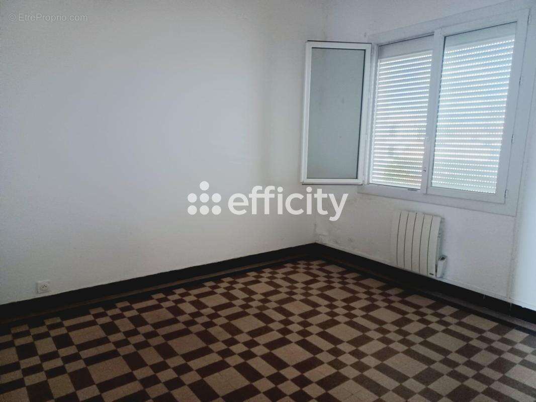 Maison à MARSEILLE-8E