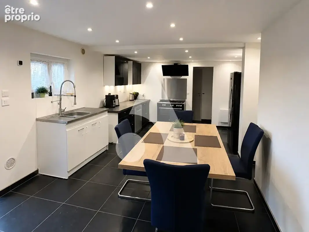 Maison de charme 131 m²  2 657 m² de terrain  piscine chauffée - photo 4